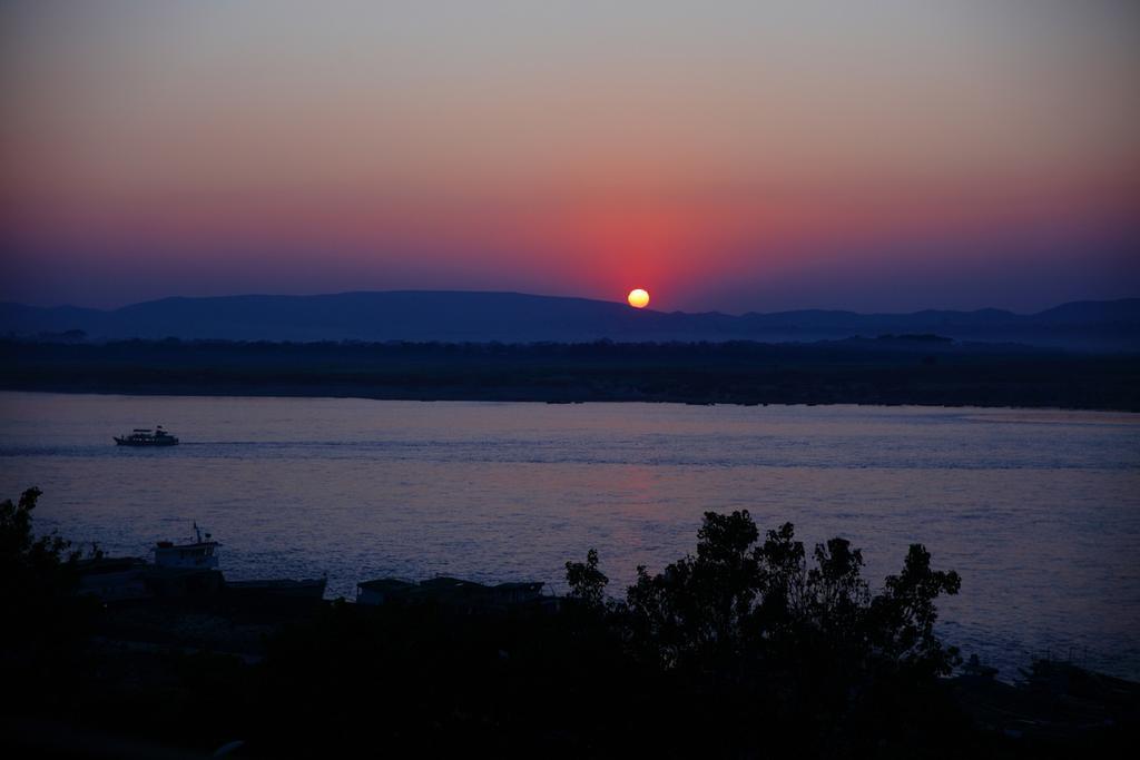 Aye Yar River View Resort Pagan Zewnętrze zdjęcie