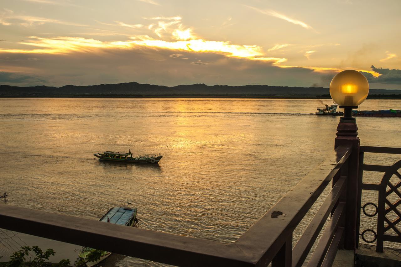 Aye Yar River View Resort Pagan Zewnętrze zdjęcie